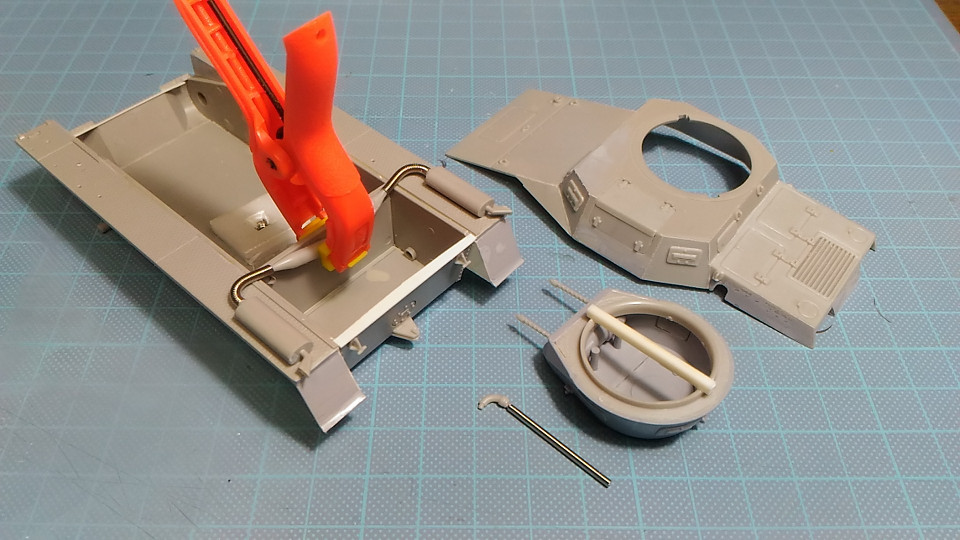 �R���m�^�]��L