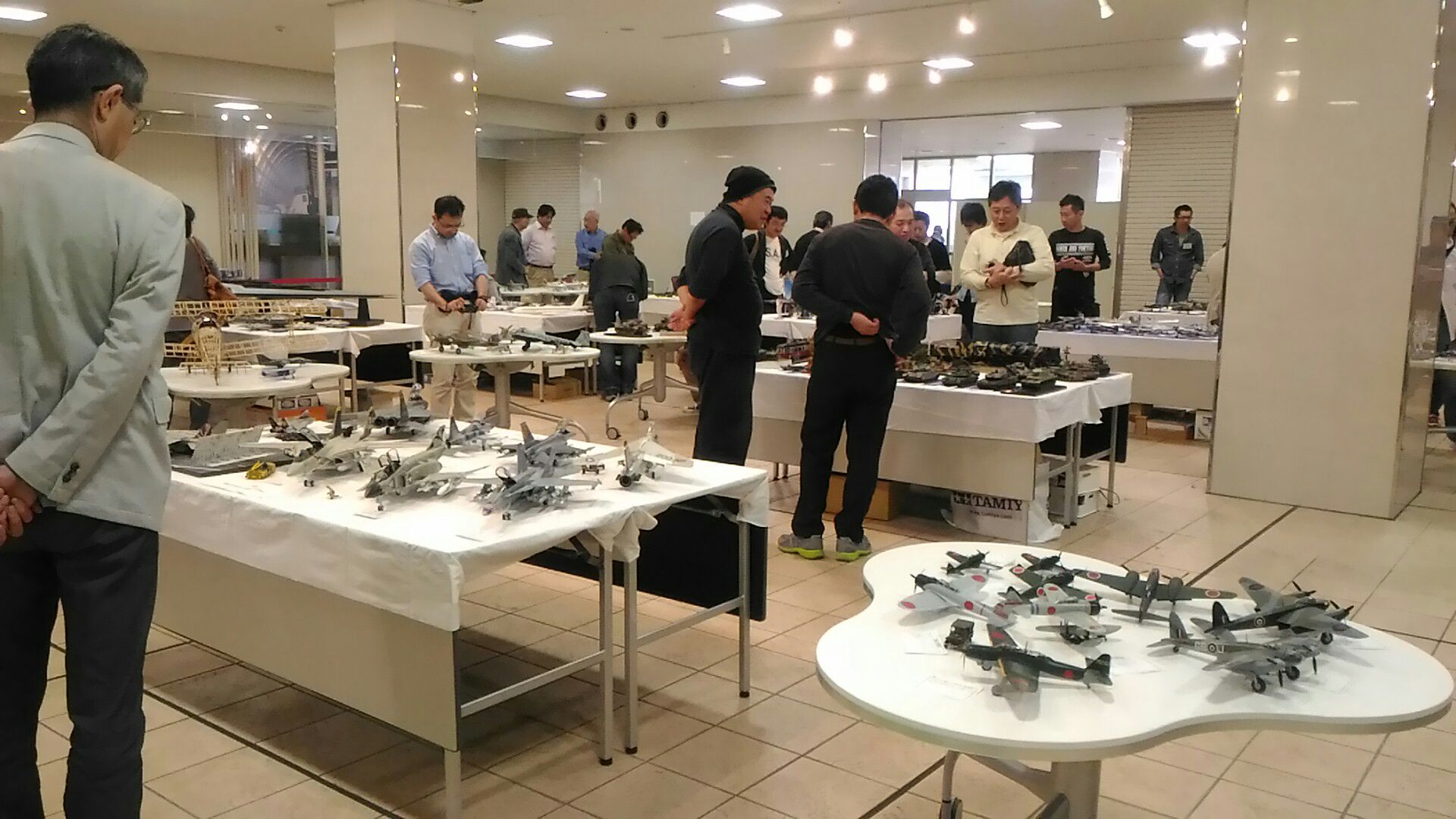 �R���m�^�]��L