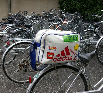 �e�l�`���b�s�[ �c�i����