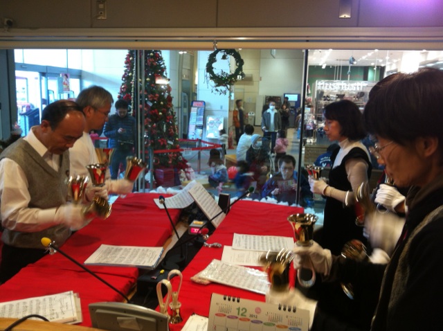 �e�l�`���b�s�[ �c�i����