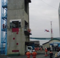 �e�l�`���b�s�[ �c�i����