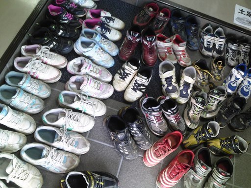 ���������R����