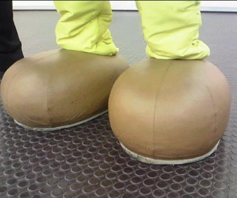 ���������R����