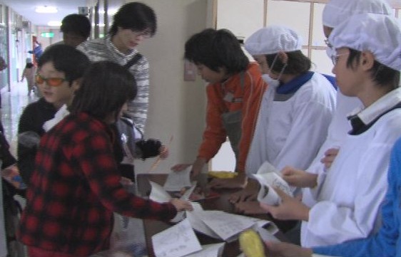 ���������R����