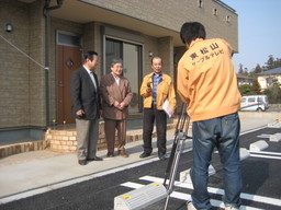 ���������R����