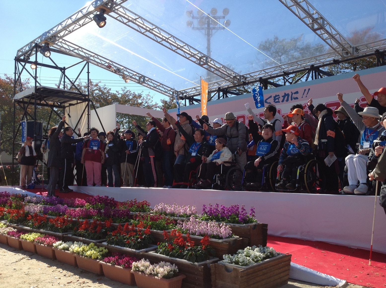 ���������R����