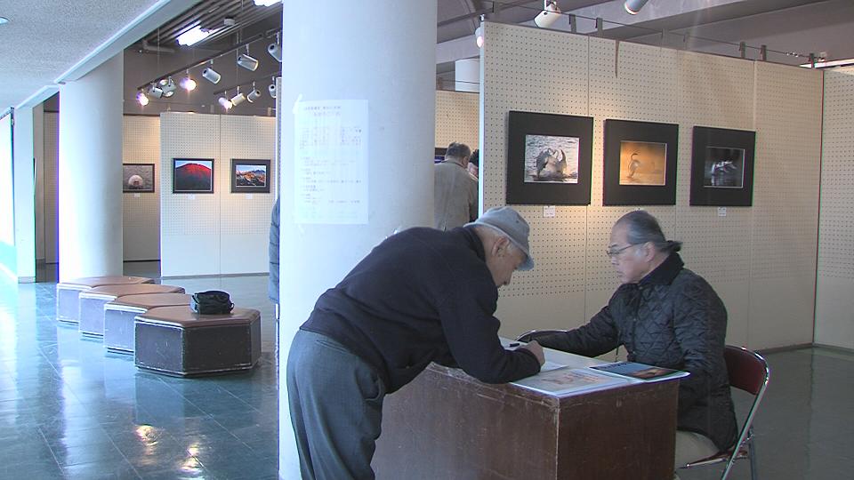 ���������R����