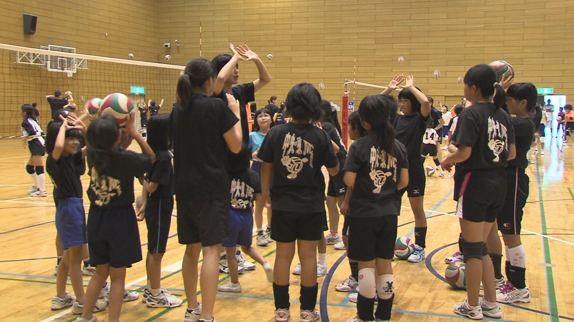 ���������R����