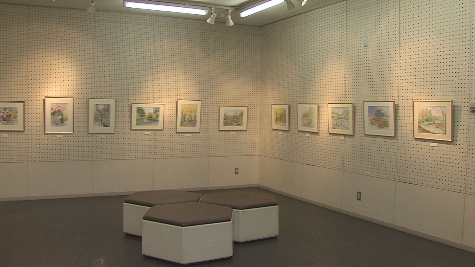 ���������R����