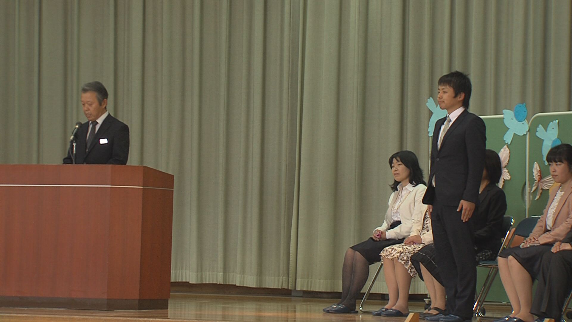 ���������R����