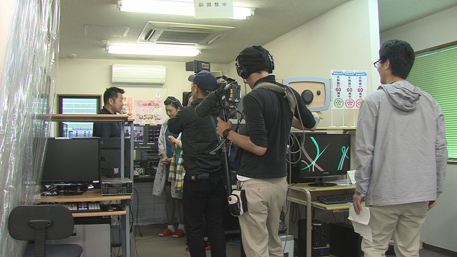 ���������R����