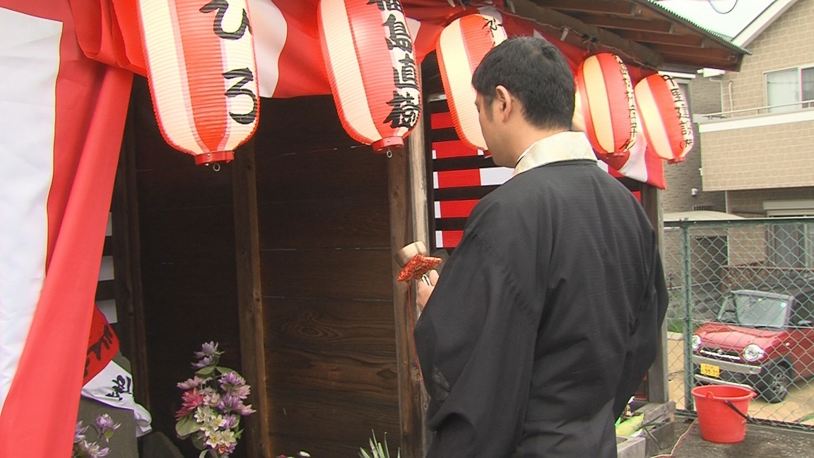 ���������R����