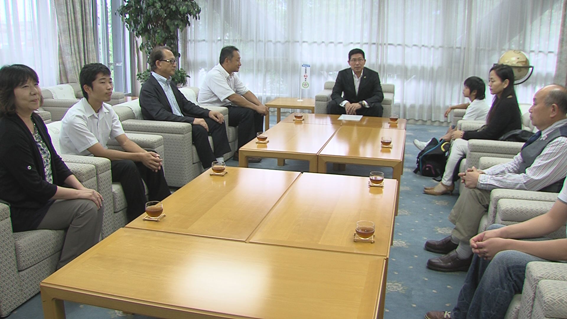 ���������R����