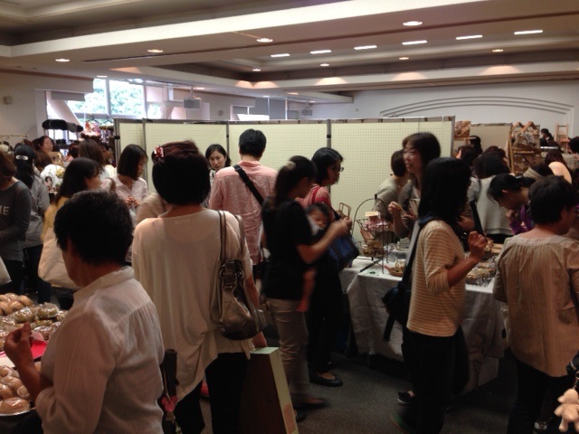 ���������R����