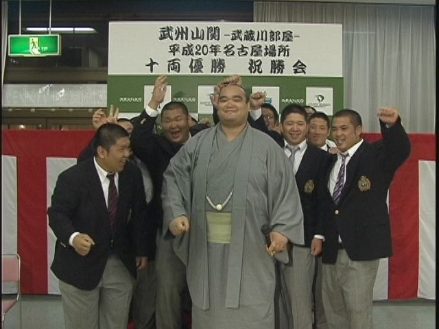 ���������R����