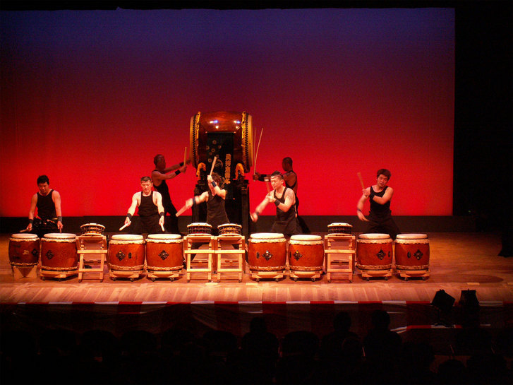 ���B�����q���ہ����灕�A�C�����r�[�Y�t�����[