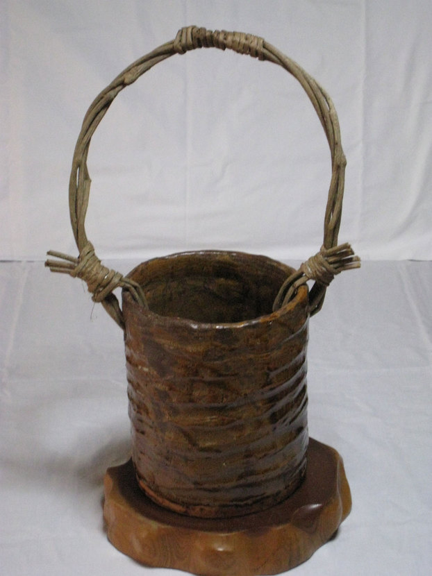 ���B�����q���ہ����灕�A�C�����r�[�Y�t�����[