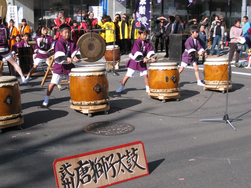 ���B�����q���ہ����灕�A�C�����r�[�Y�t�����[