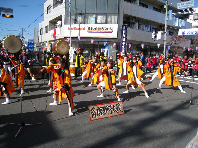 ���B�����q���ہ����灕�A�C�����r�[�Y�t�����[