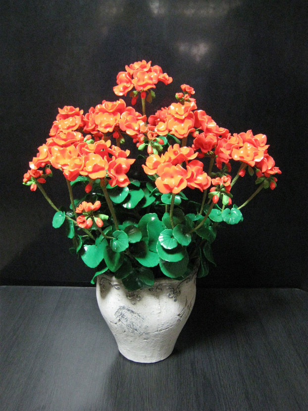 ���B�����q���ہ����灕�A�C�����r�[�Y�t�����[