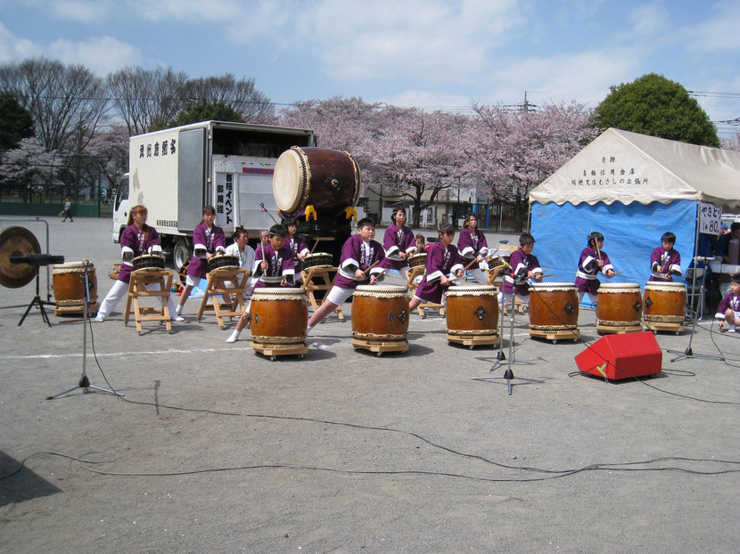 ���B�����q���ہ����灕�A�C�����r�[�Y�t�����[