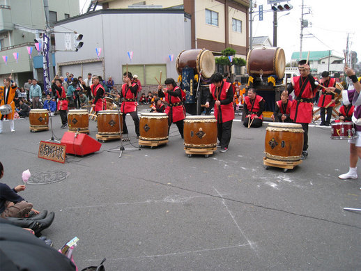 ���B�����q���ہ����灕�A�C�����r�[�Y�t�����[