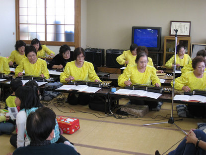 ���B�����q���ہ����灕�A�C�����r�[�Y�t�����[