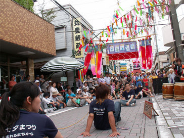 ���B�����q���ہ����灕�A�C�����r�[�Y�t�����[