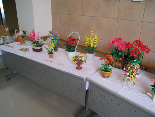 ���B�����q���ہ����灕�A�C�����r�[�Y�t�����[