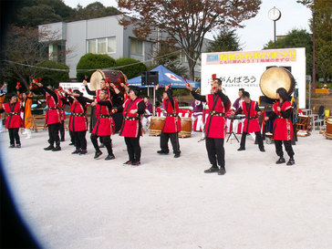 ���B�����q���ہ����灕�A�C�����r�[�Y�t�����[