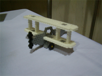 ���B�����q���ہ����灕�A�C�����r�[�Y�t�����[