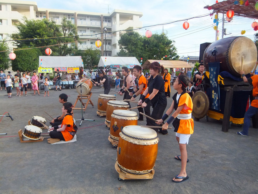 ���B�����q���ہ����灕�A�C�����r�[�Y�t�����[