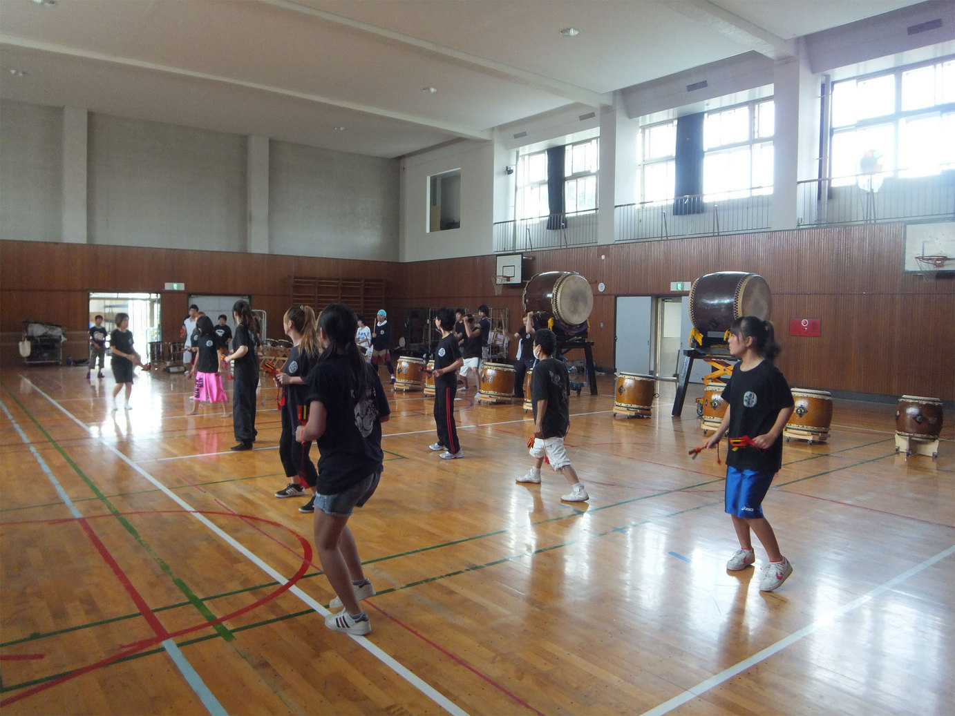 ���B�����q���ہ����灕�A�C�����r�[�Y�t�����[