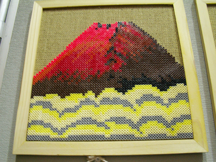 ���B�����q���ہ����灕�A�C�����r�[�Y�t�����[