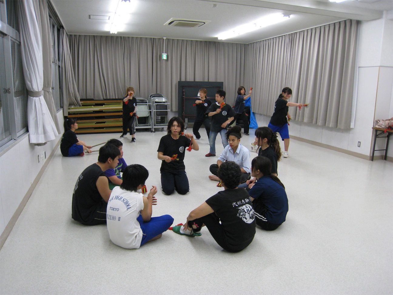 ���B�����q���ہ����灕�A�C�����r�[�Y�t�����[