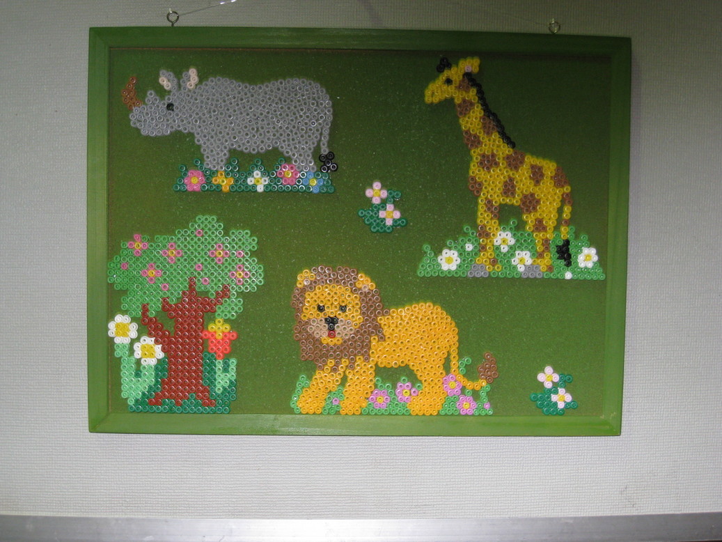 ���B�����q���ہ����灕�A�C�����r�[�Y�t�����[