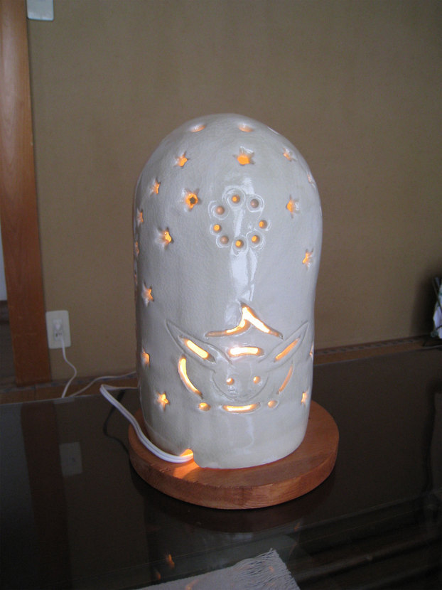 ���B�����q���ہ����灕�A�C�����r�[�Y�t�����[