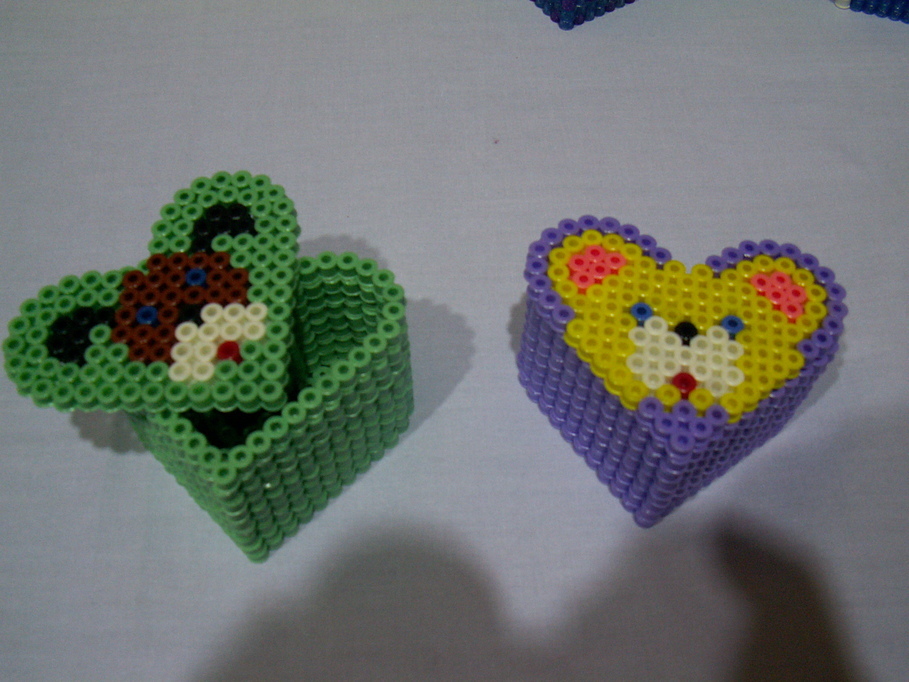 ���B�����q���ہ����灕�A�C�����r�[�Y�t�����[