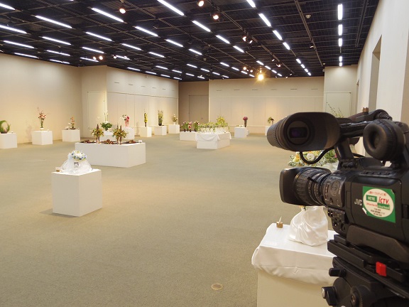 ����ǂ��䂭 In ����܂R