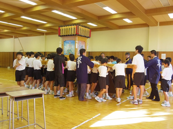 ����ǂ��䂭 In ����܂R