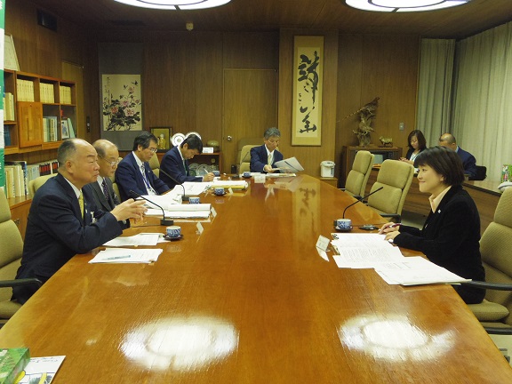 ����ǂ��䂭 In ����܂R