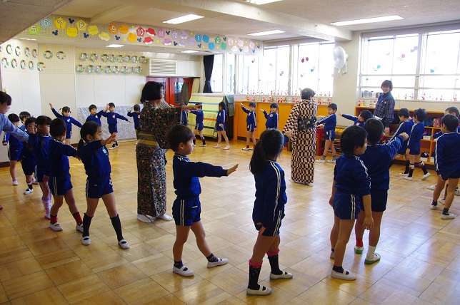 ����ǂ��䂭 In ����܂R