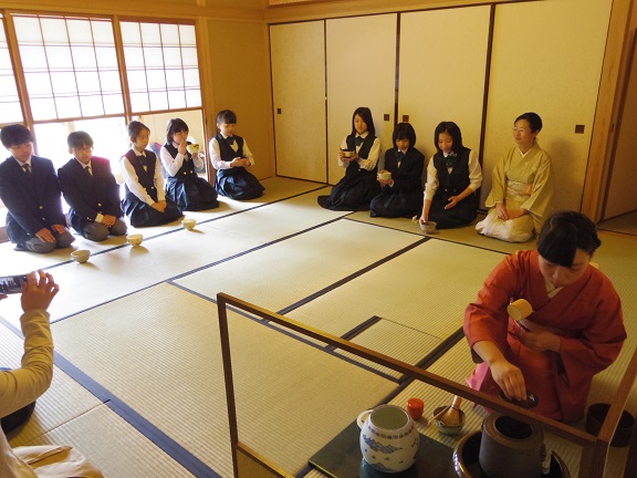 ����ǂ��䂭 In ����܂R