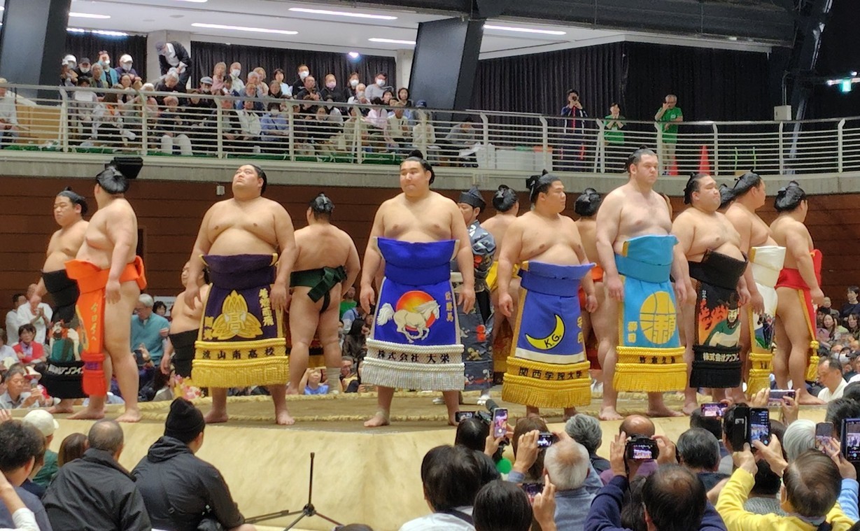 ����ǂ��䂭 In ����܂R