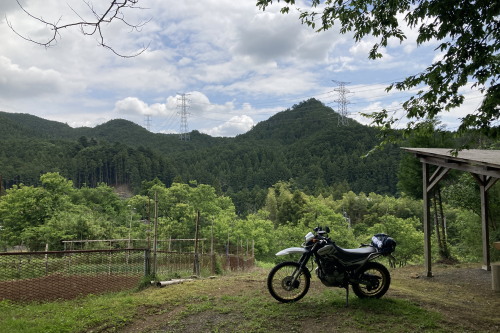 XR002