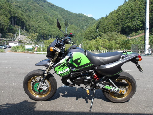 XR002