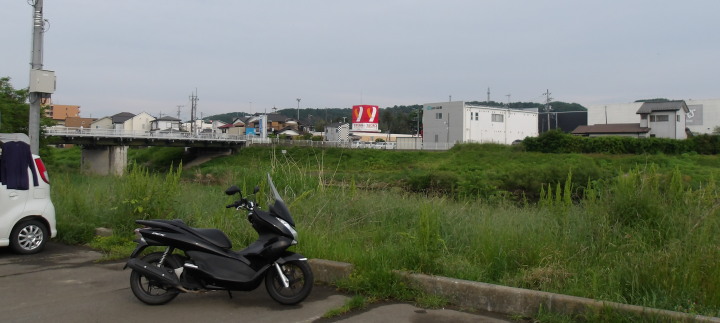 XR002