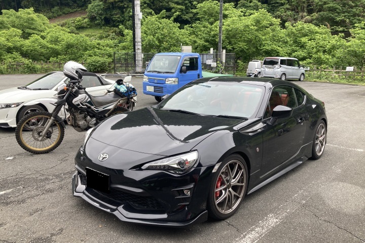 XR002