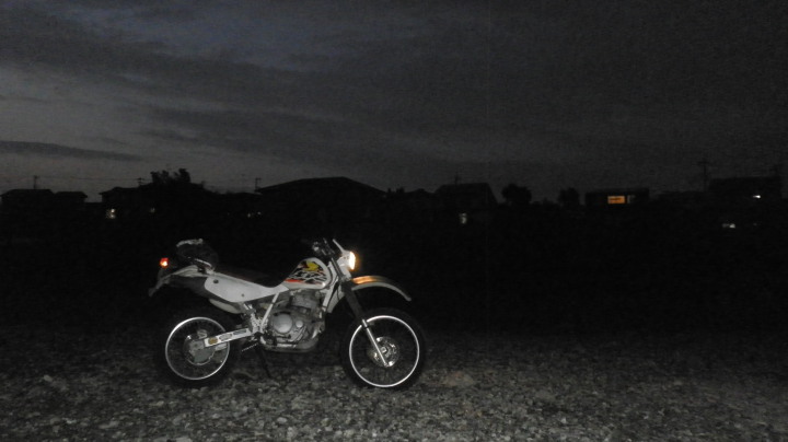 XR002