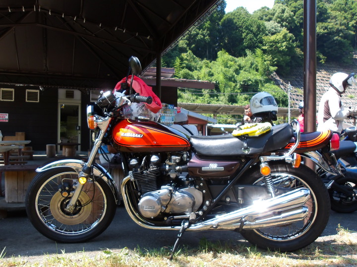 XR002